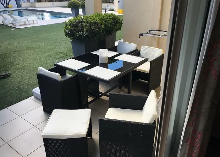 Maxime 3 Pieces * Sainte-Maxime